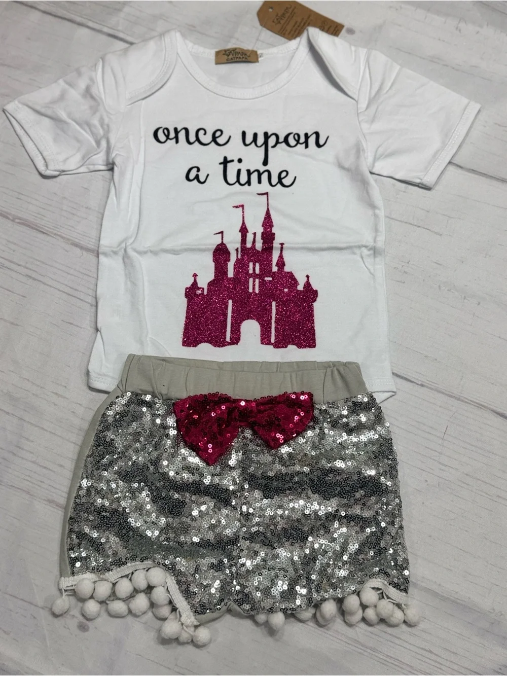 Once Upon A Time Castle Glitter Baby Set - White & Fuchsia